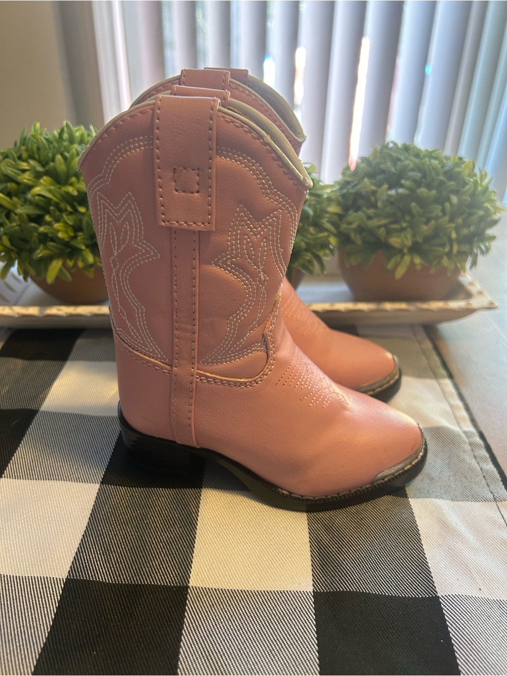 Durango Kids Pink Cowgirl Boots Size 6 Western